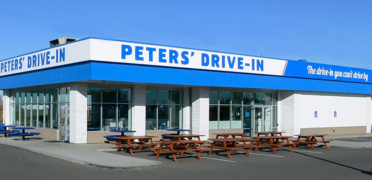Peter Drive Peters’ Drive-In – Red Deer, AB | Berry Architecture