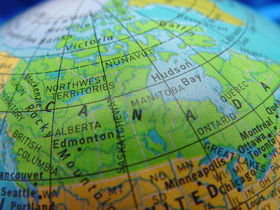 Let BigHorn, your long distance movers, do all the hard work while you do some sightseeing across the country.