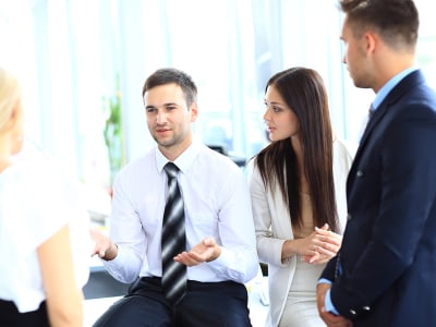 Getting your office staff to help pack their personal items before commercial movers arrive is a great way to avoid a panicky situation.
