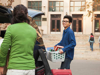 Take the stress out of moving to college by packing only what you need.