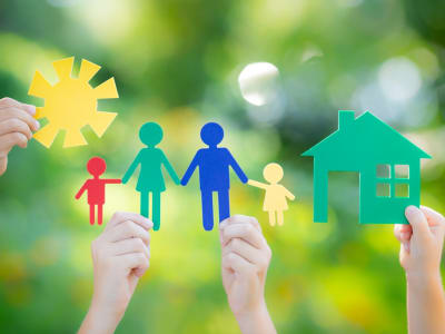 Pack and move using sustainable methods with the help of our Kelowna movers. 