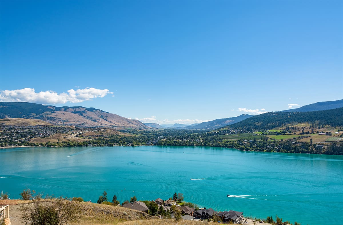 From beginner to advanced, the lakes in and around Kelowna offer some amazing locations to find your bliss on a paddle board.