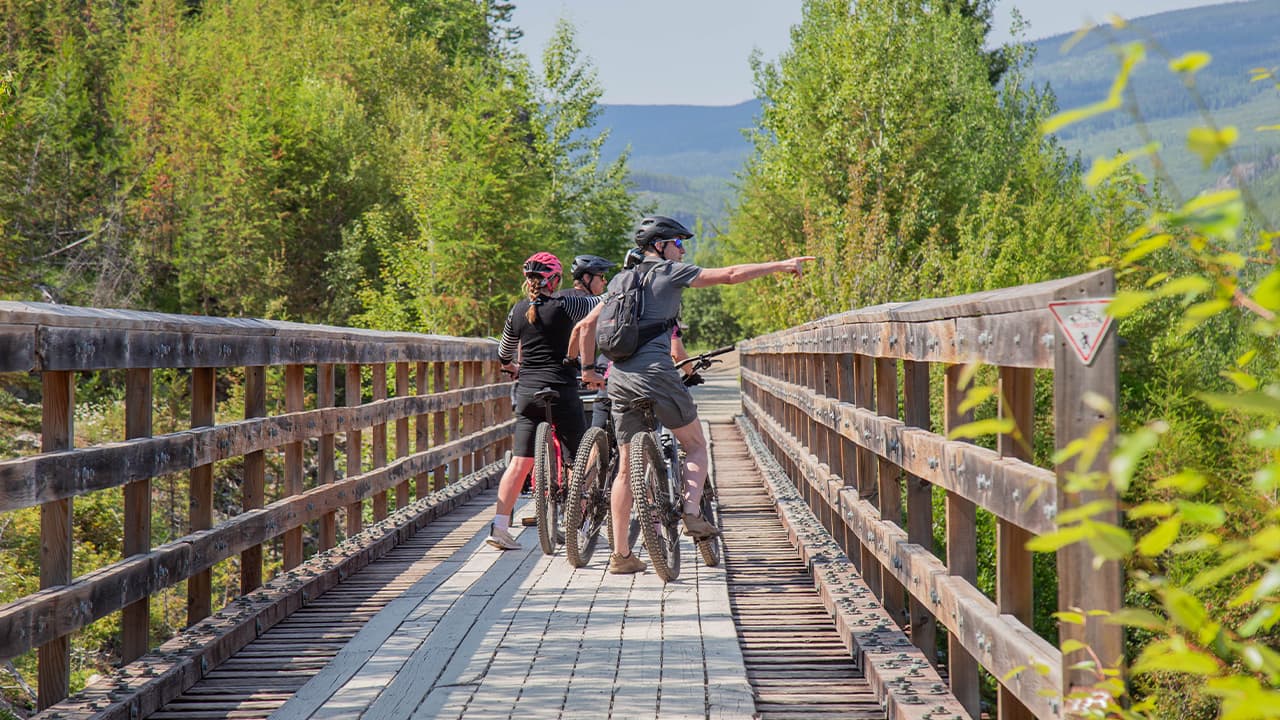 Fresh Air Mini Vlog 62: Specialized Summer Sale + TREK Launch & Trail Updates