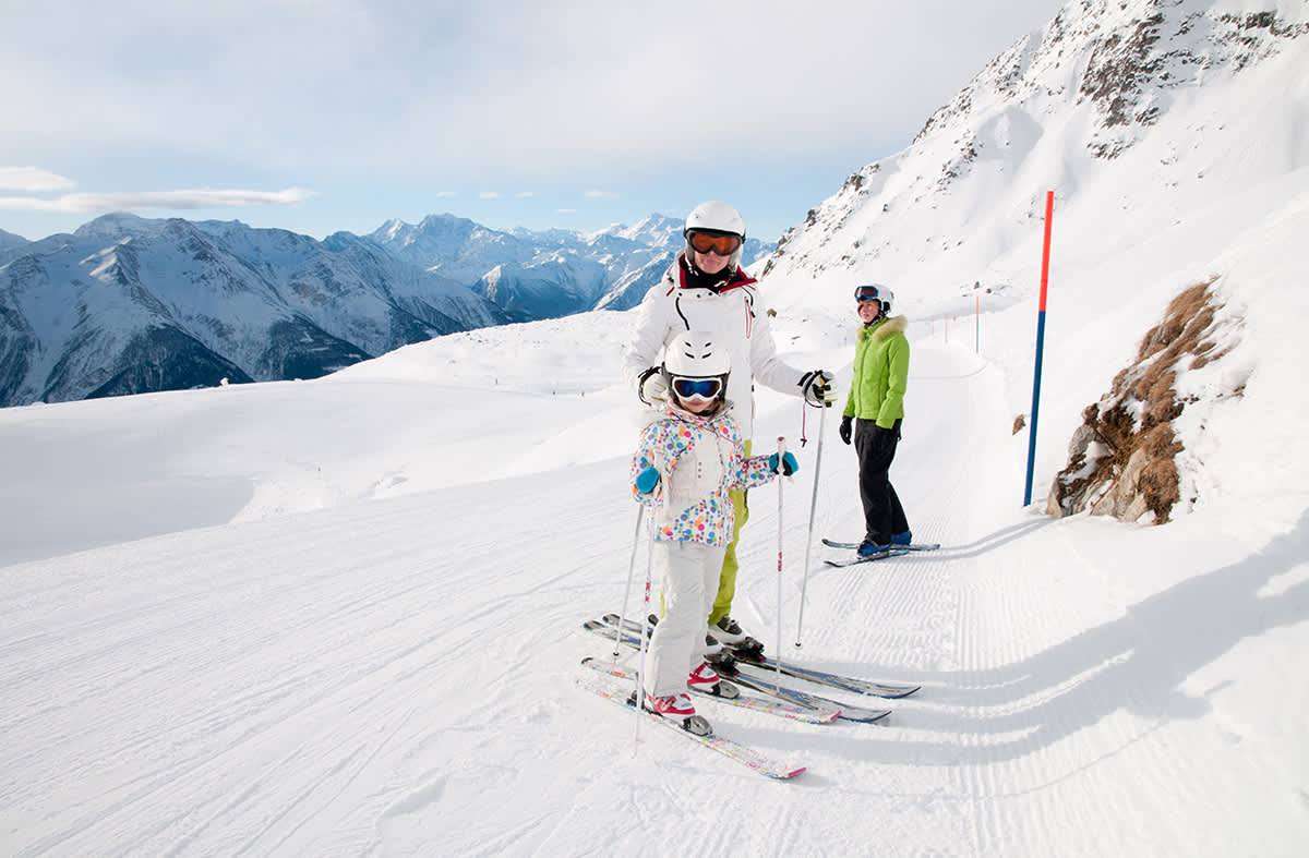 Get Your Ski Gear, Kelowna! Seasonal Rentals and Ski Swap