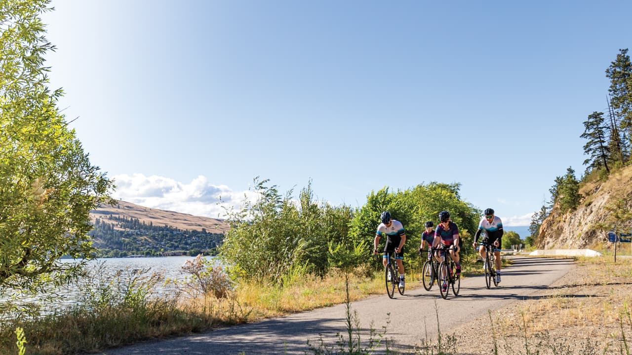Fresh Air Mini Vlog 15:  Road Biking Season is Here + New Specialized, Scott & Trek Bikes at Fresh Air Kelowna