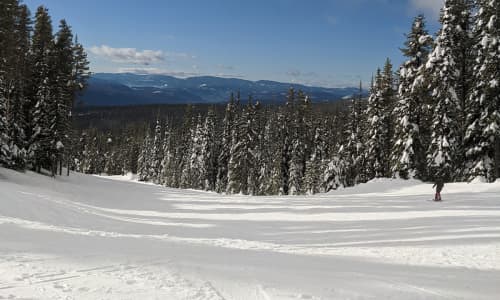 Fresh Air Mini Vlog 33: Ski swaps coming up, more snow in the mountains and seasonal rentals