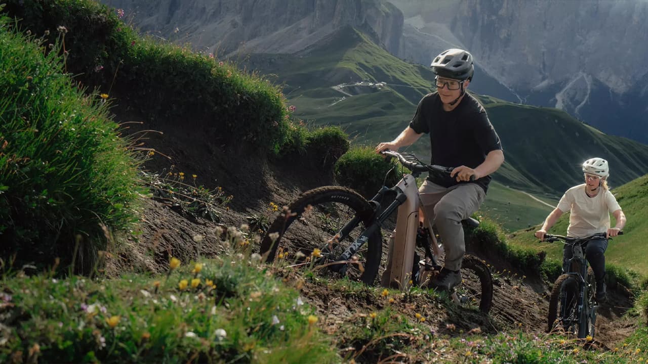 OneUp Components & New Rapha Gear in Kelowna | Fresh Air