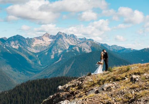 Plan Your Summer Wedding at Keefer Lake Lodge!