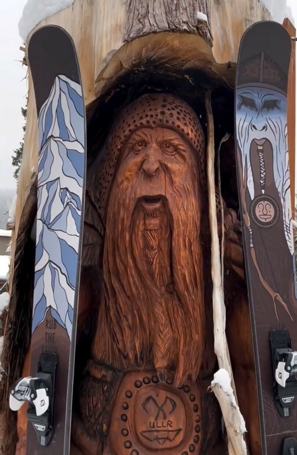 New skis with mythical steeze