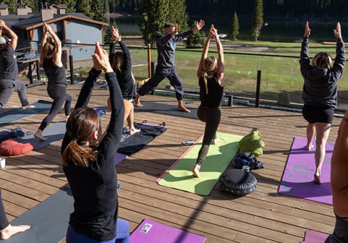 Corporate Retreats in BC: Plan a Private Mountain Retreat at Gostlin Keefer Lake Lodge