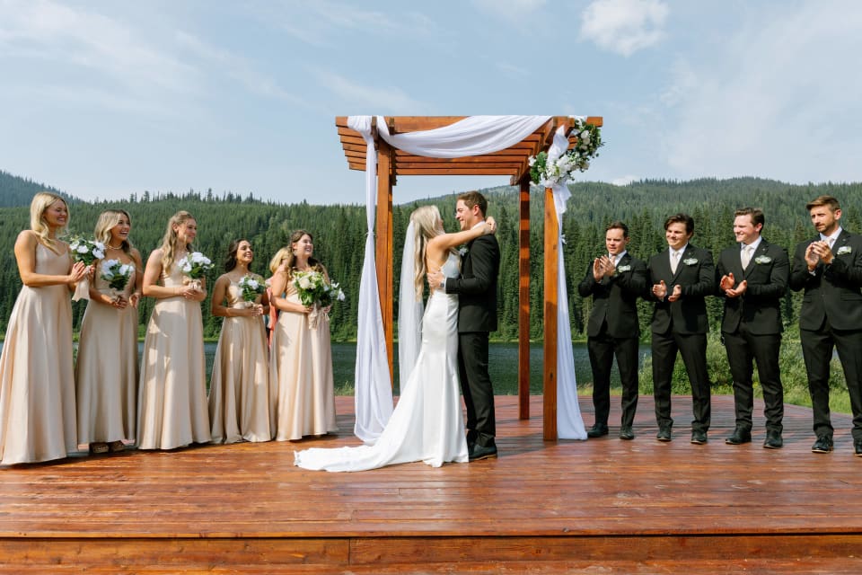 <b>Magical mountain romance</b> ⁓ Photo by Mariia Levykina @ Timeless Tree Weddings