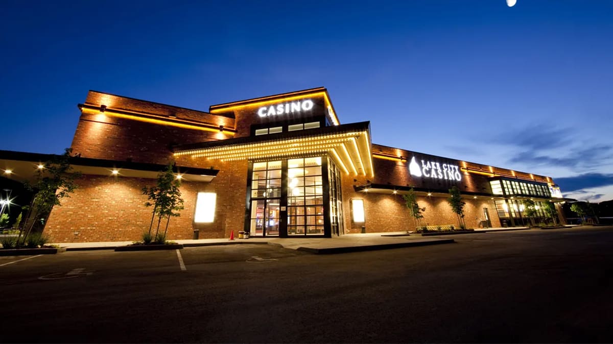 How a Steel Building Can Benefit Your Retail Business