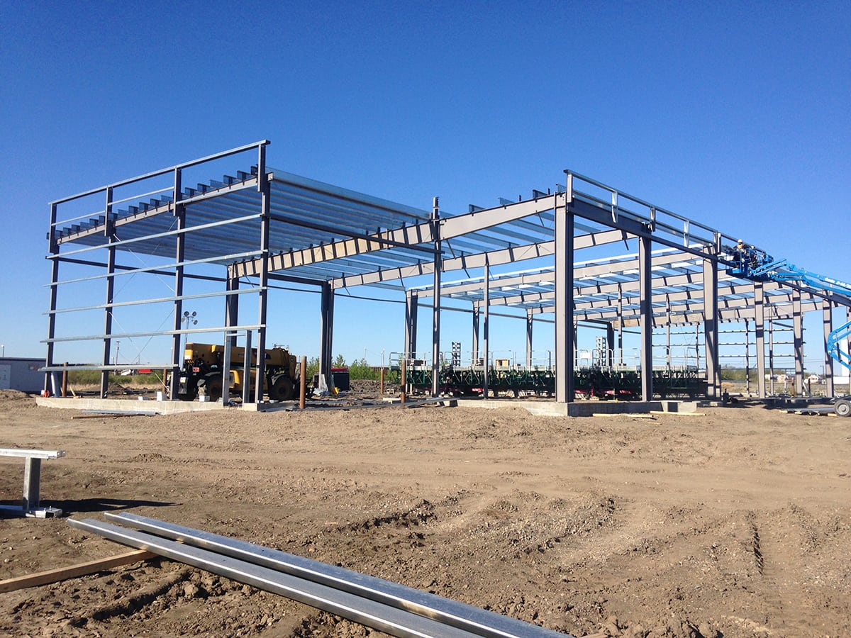 How A Contractor Keeps A Steel Building Project on Time and Within Budget