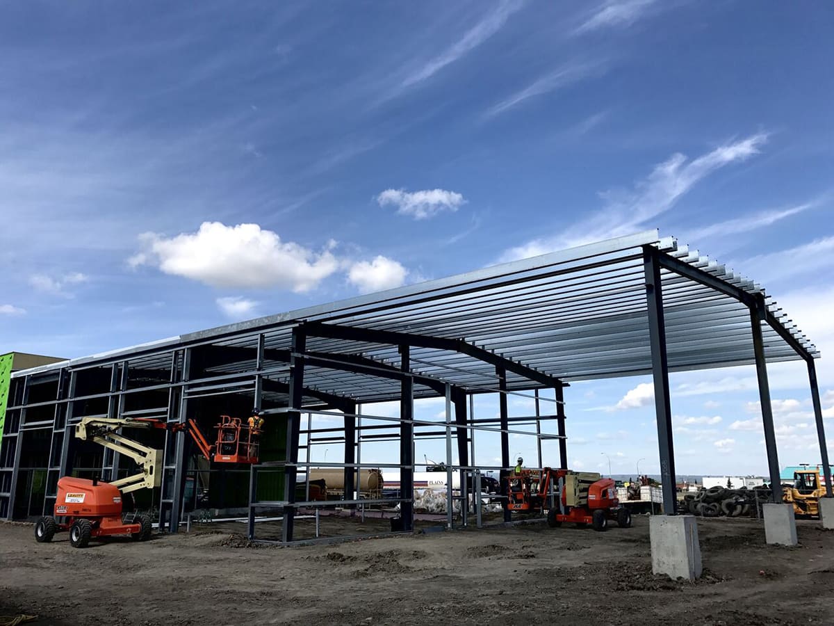 5 Ways Pre Engineered Steel Buildings Can Help Startups