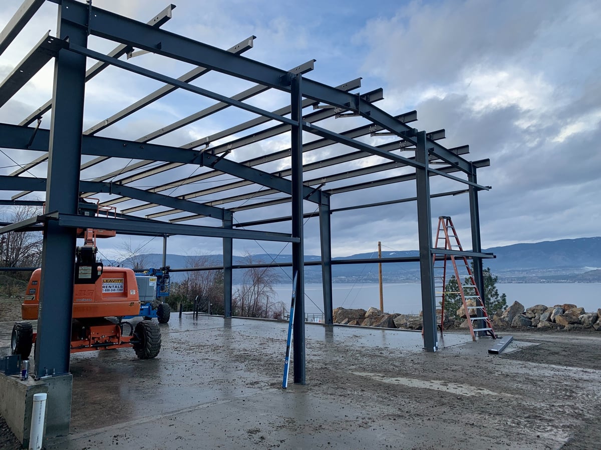 How Metal Buildings Withstand Weather Changes
