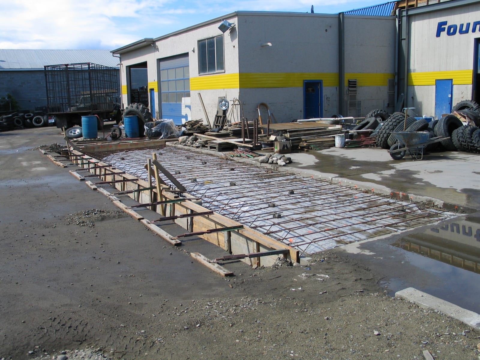 5 Ways Custom Steel Buildings Help Retail Companies Grow