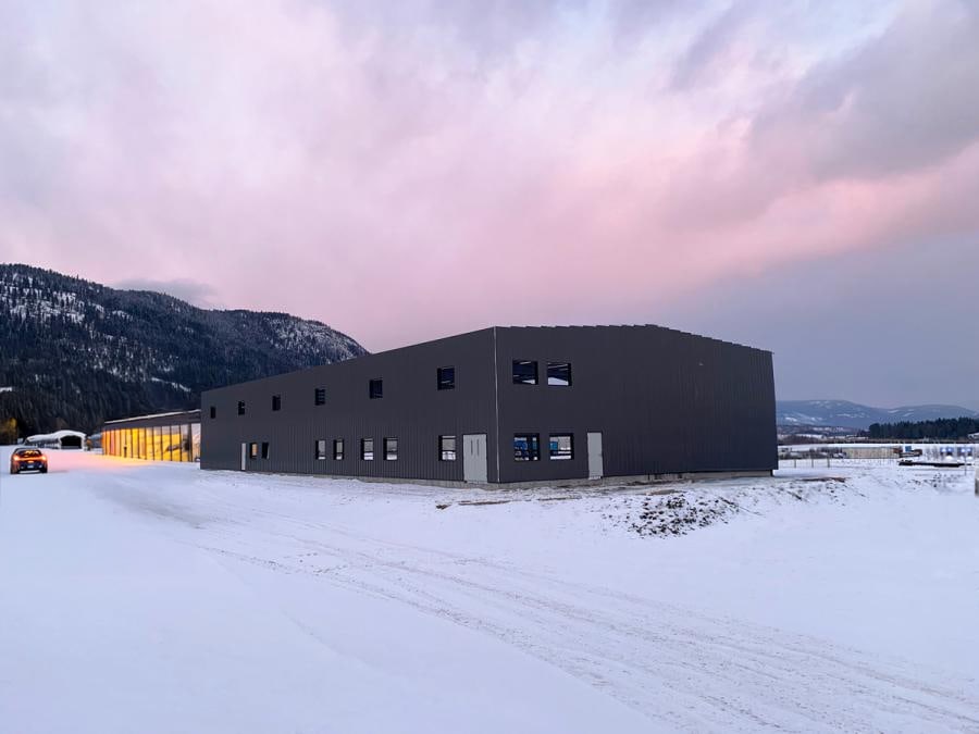 Cold Weather: There’s No Place Like Steel Buildings for the Holidays