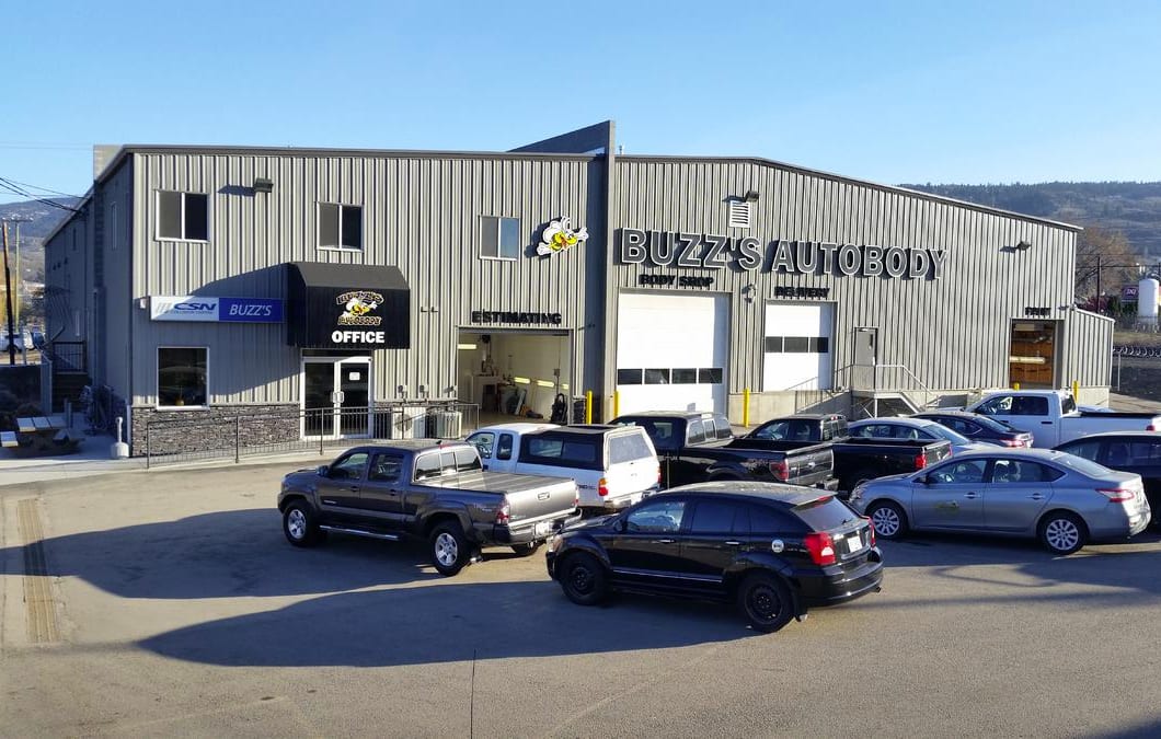 How metal garages make the perfect auto shop building