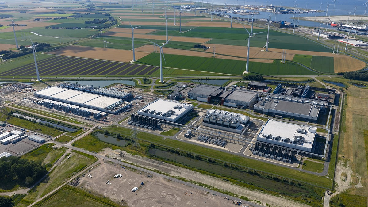 A large data center in the Netherlands. These centers require a large amount of land, energy, and buildings, which makes them perfect for a massive, resource-rich country like Canada.