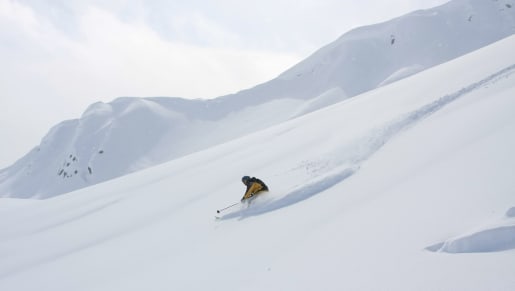 6 Pro-Tips for Skiing Deep Powder at Northern Escape