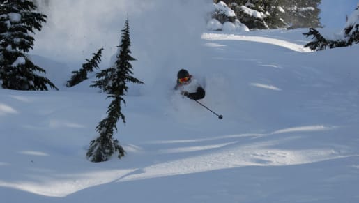 Early Season Secrets to the Best Heli Skiing in Canada