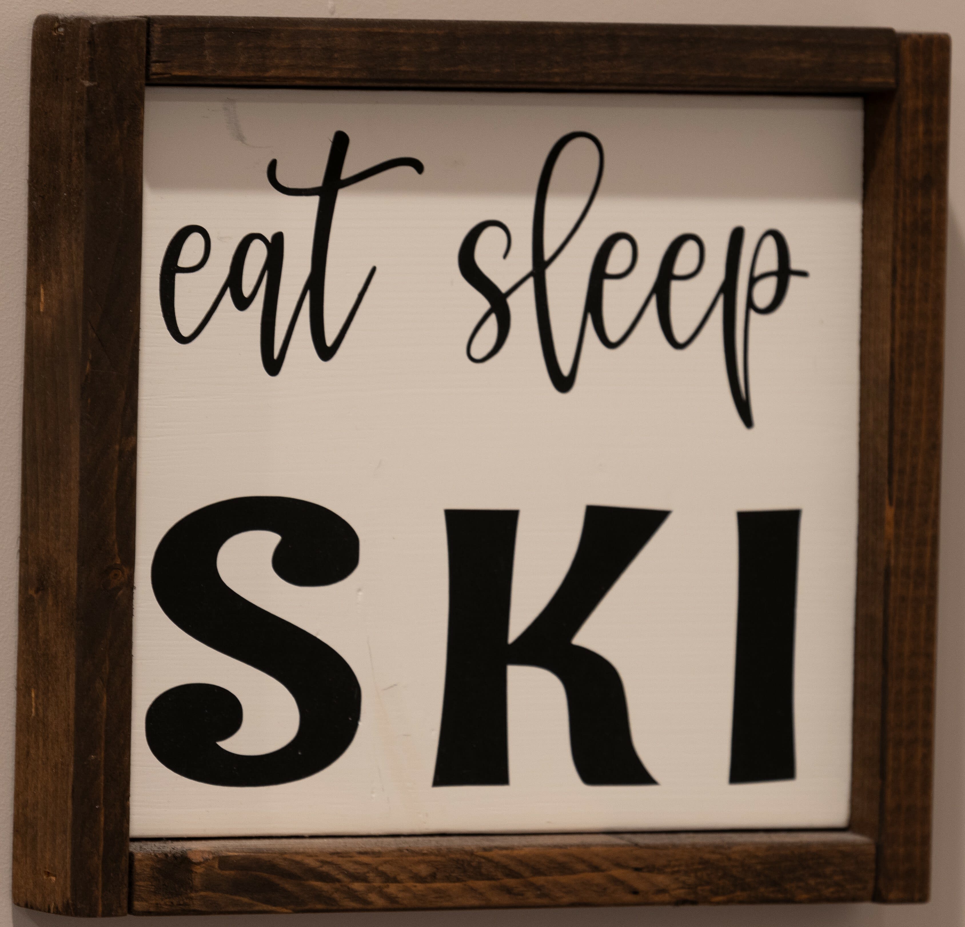 Heli Skiing Simplified: Eat - Sleep - Ski