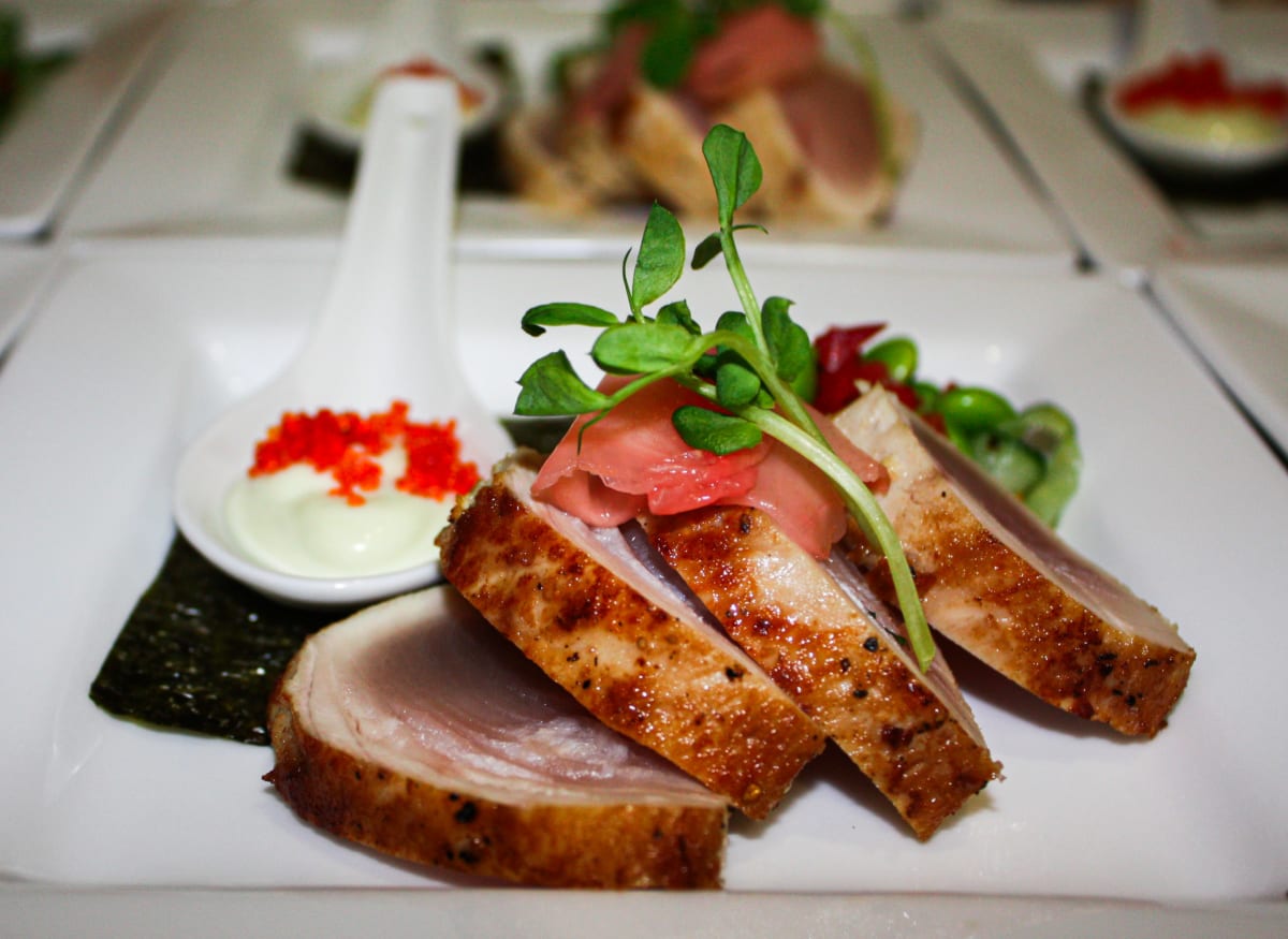 tuna-tataki,-wasabi-mayonnaise-and-tobiko