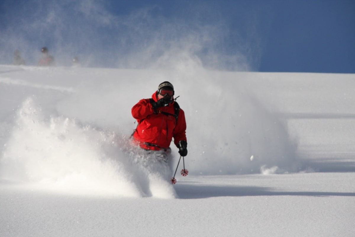 Heliskiing_week5_Teddy_001235 Large