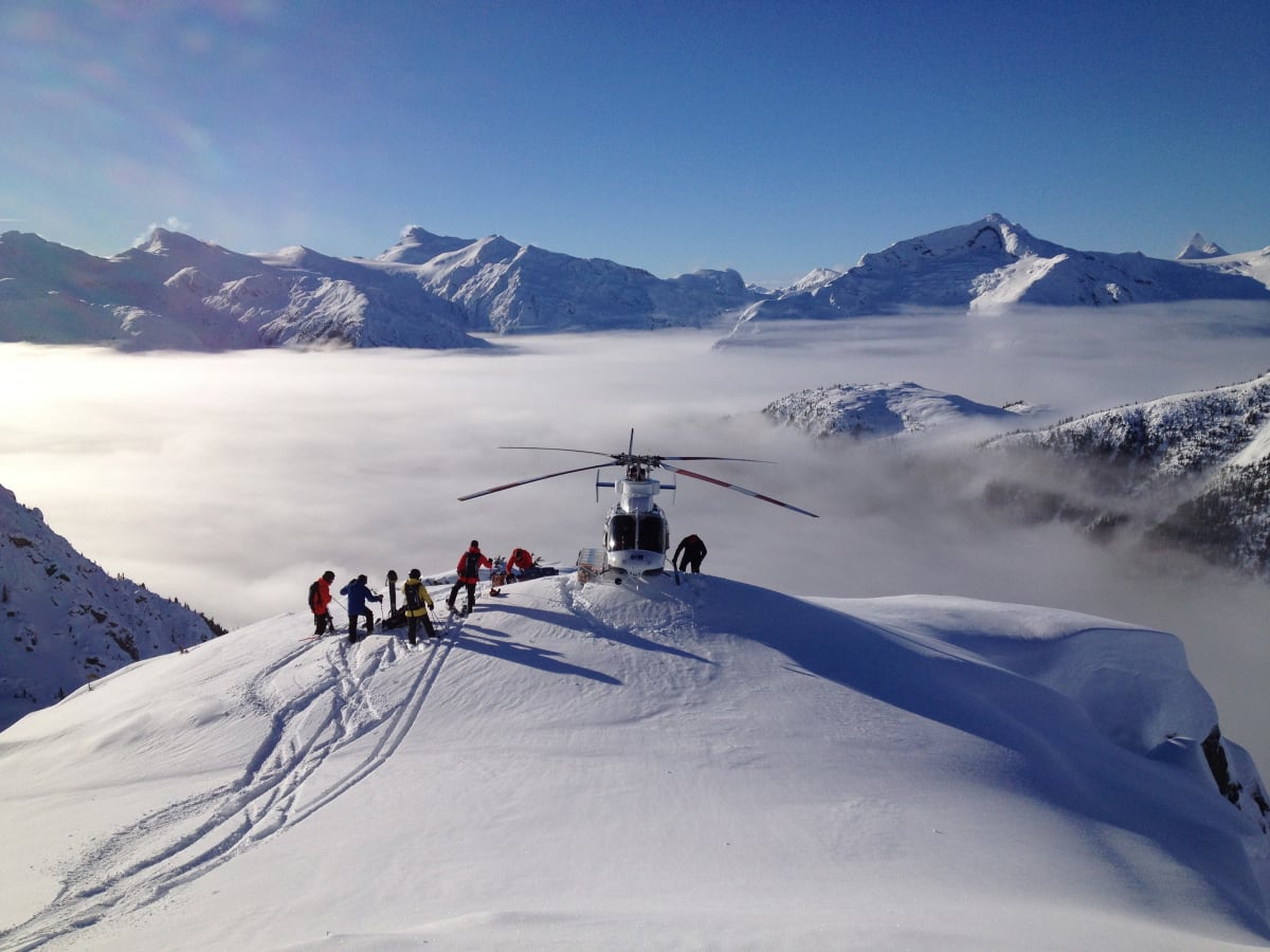 NEH_Best_Heli_on_Landing_Zone_Distant_View_Group.