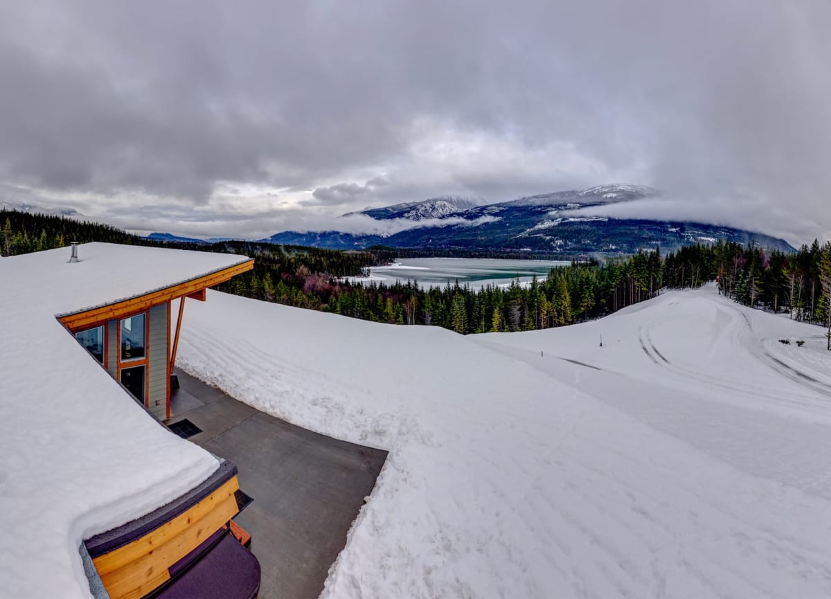 NEHSLodge-JR-191218-Pano-01