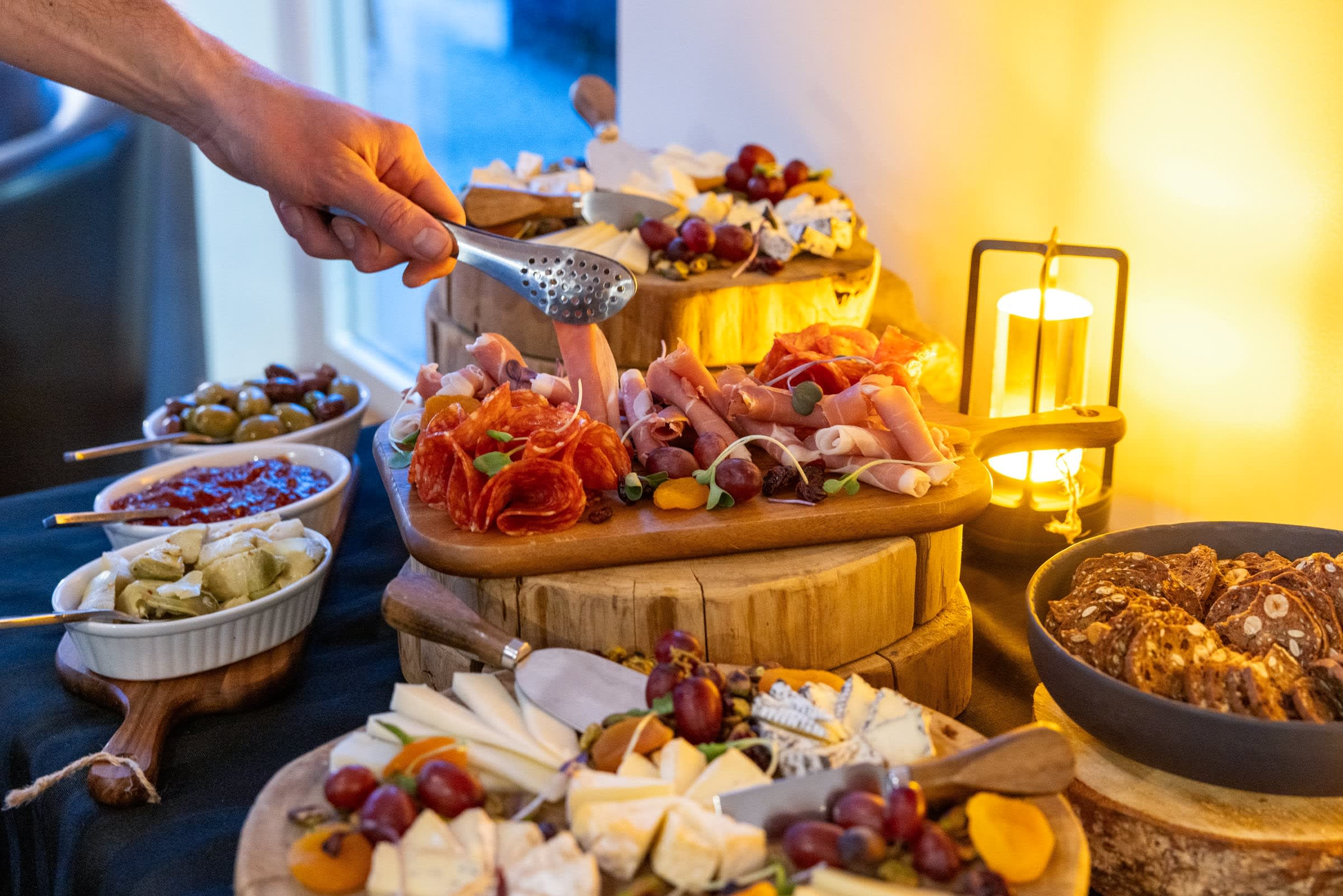 mountain lodge culinary charcuterie tapas heliskiing apres ski