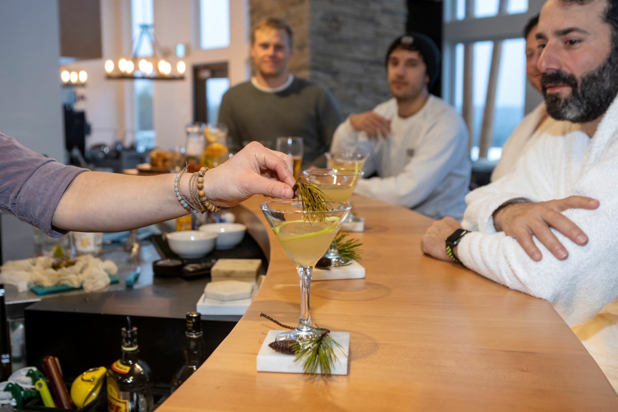 Heliskiing - Apres Ski