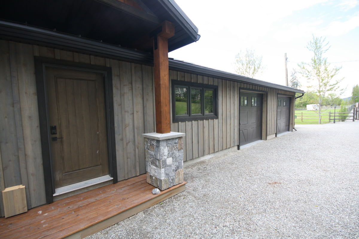 A detached garage addition is a great way to expand the amount of usable space in your home and increase its value.