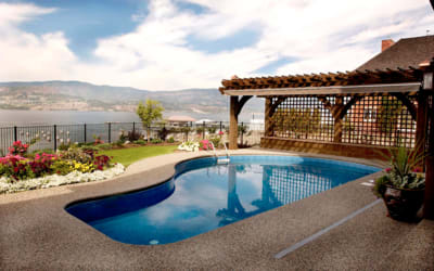 Landscaping Tips for the Kind of Pool Kelowna Homeowners Envy